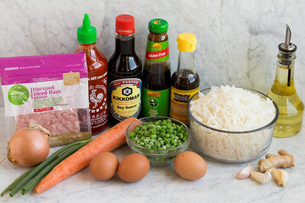 How to cook fried rice one step at a time