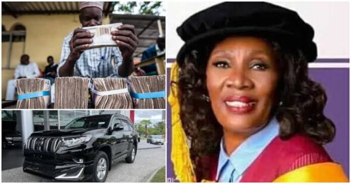 Businessman compliments Abia INEC REC with financial gift after man bought her SUV