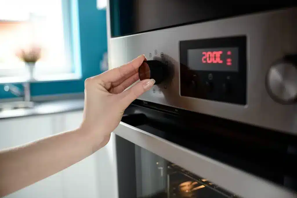 setting-temperature-control-on-oven