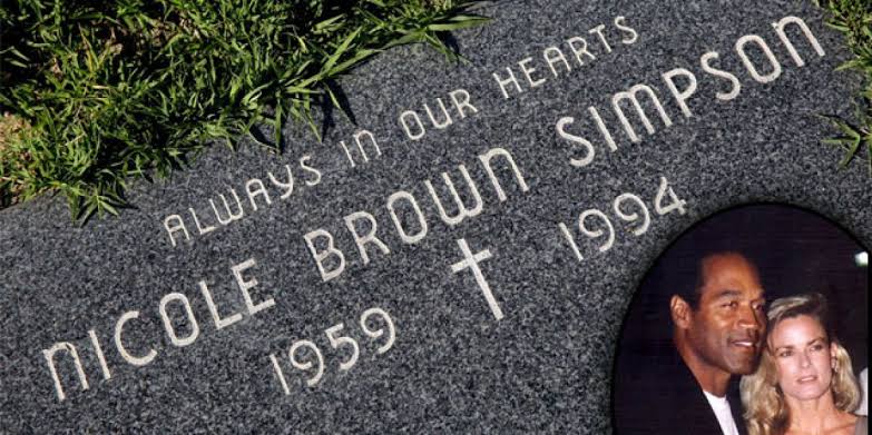 Nicole Brown’s headstone 