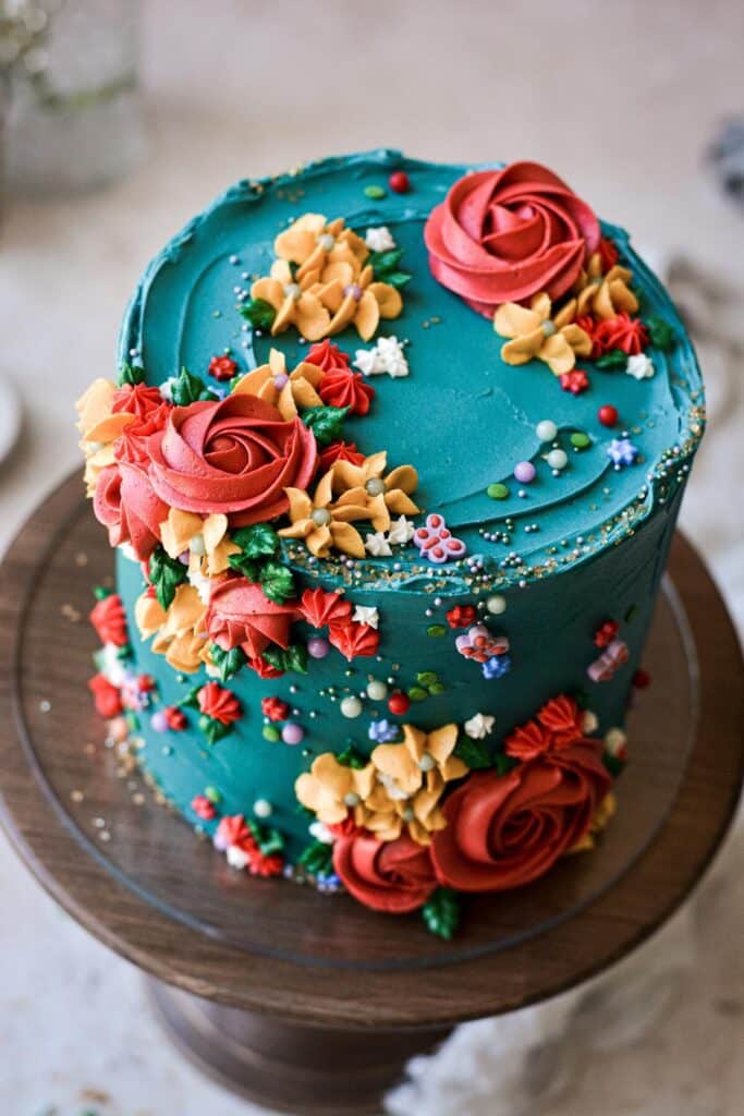 Colorful simple cake design