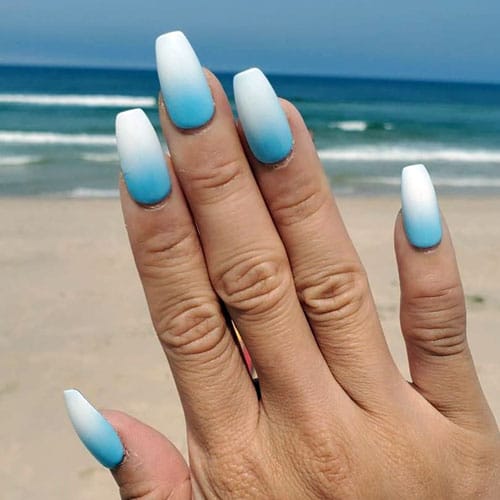 Blue-White long nail design
