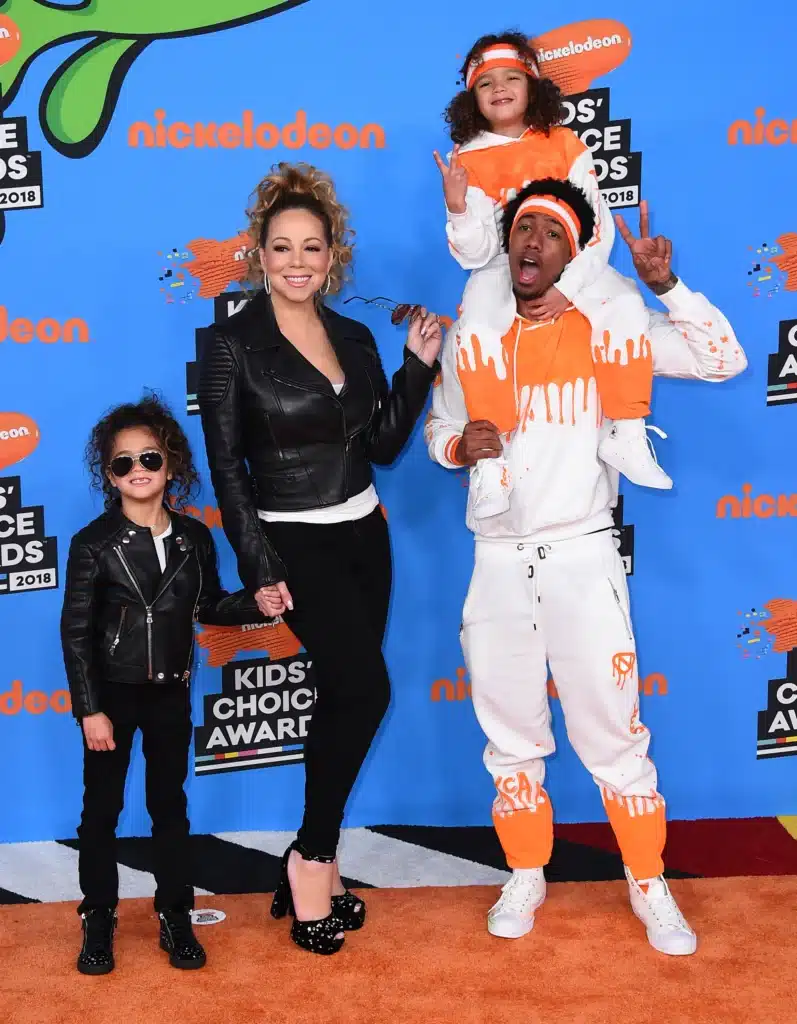 Nick Cannon with his family