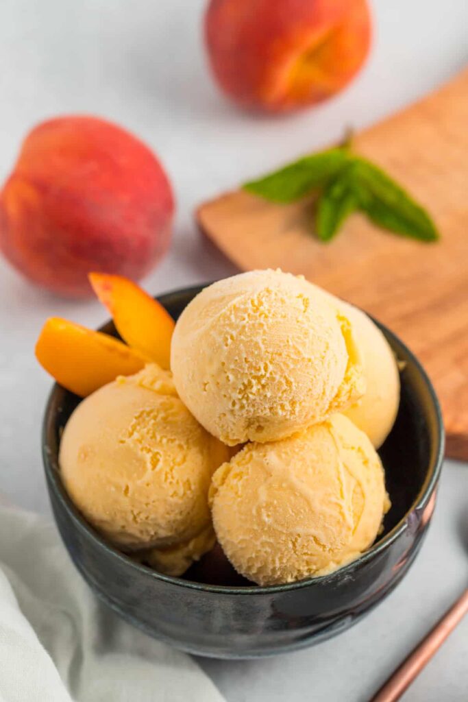 Peach Homemade icecream
