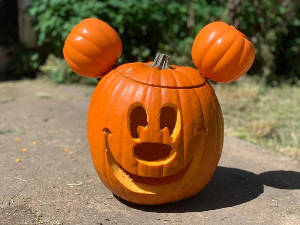 Mickey mouse pumpkin