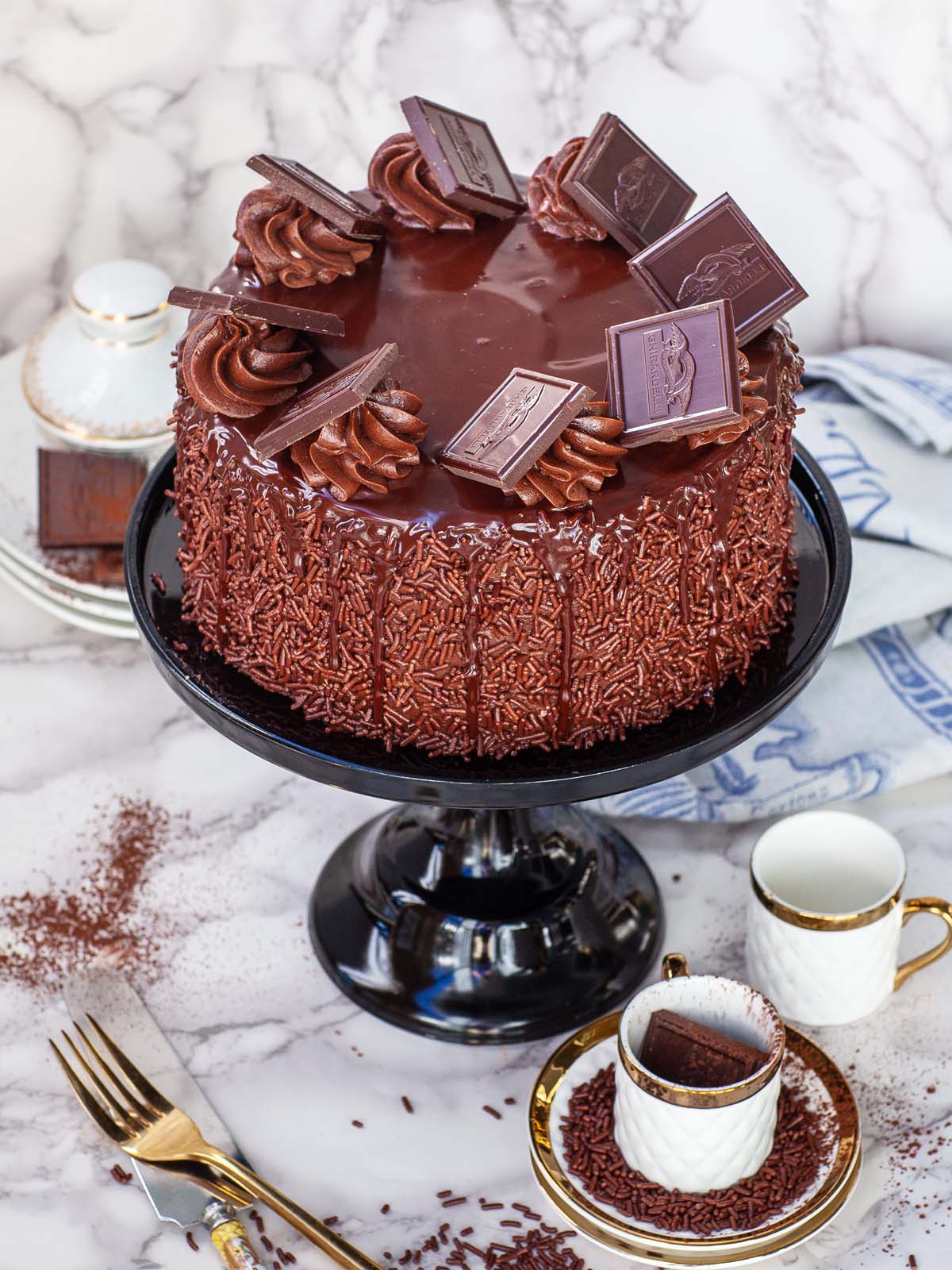 Tall Macarons Chocolate Cake ( 2 Pound ) - Your Koseli Celebrations