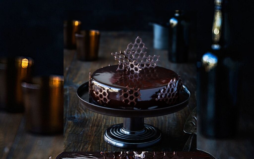  Mousse Modern Chocolate Cake