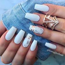 10+ Classic White Nail Designs and Ideas for a Giving Look - BattaBox