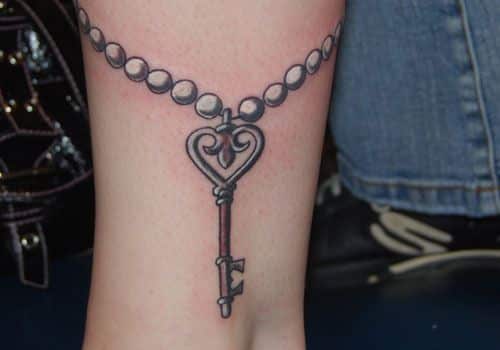 Key chain tattoo design