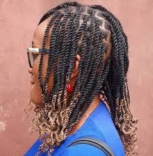 Latest Kinky Hairstyles with colored tips in Nigeria