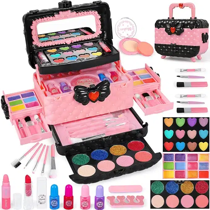 Make up kit for little girls
