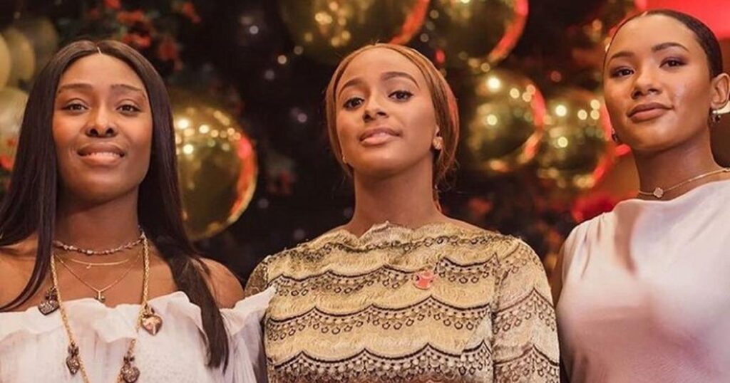 Dj Cuppy and her siblings 