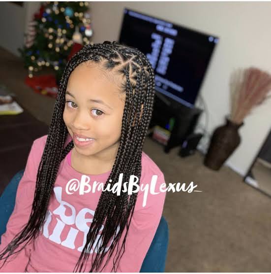 Triangle braids with beads