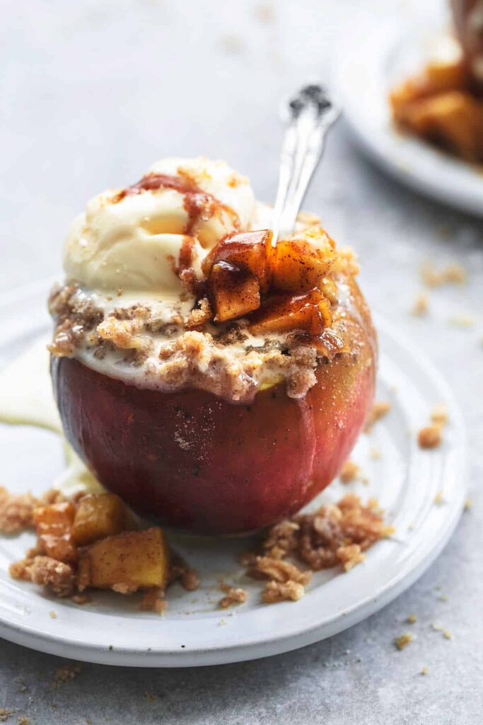 Baked apples