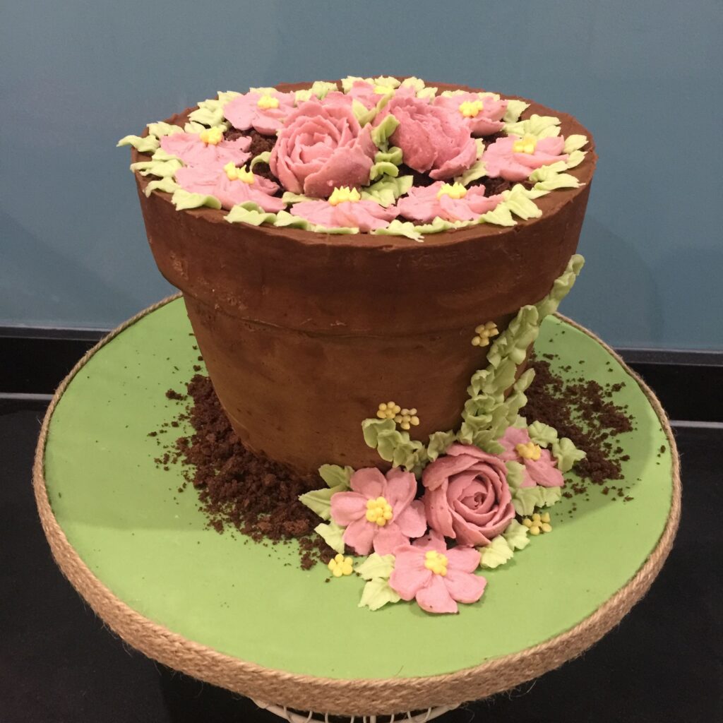 Flower pot chocolate cake design