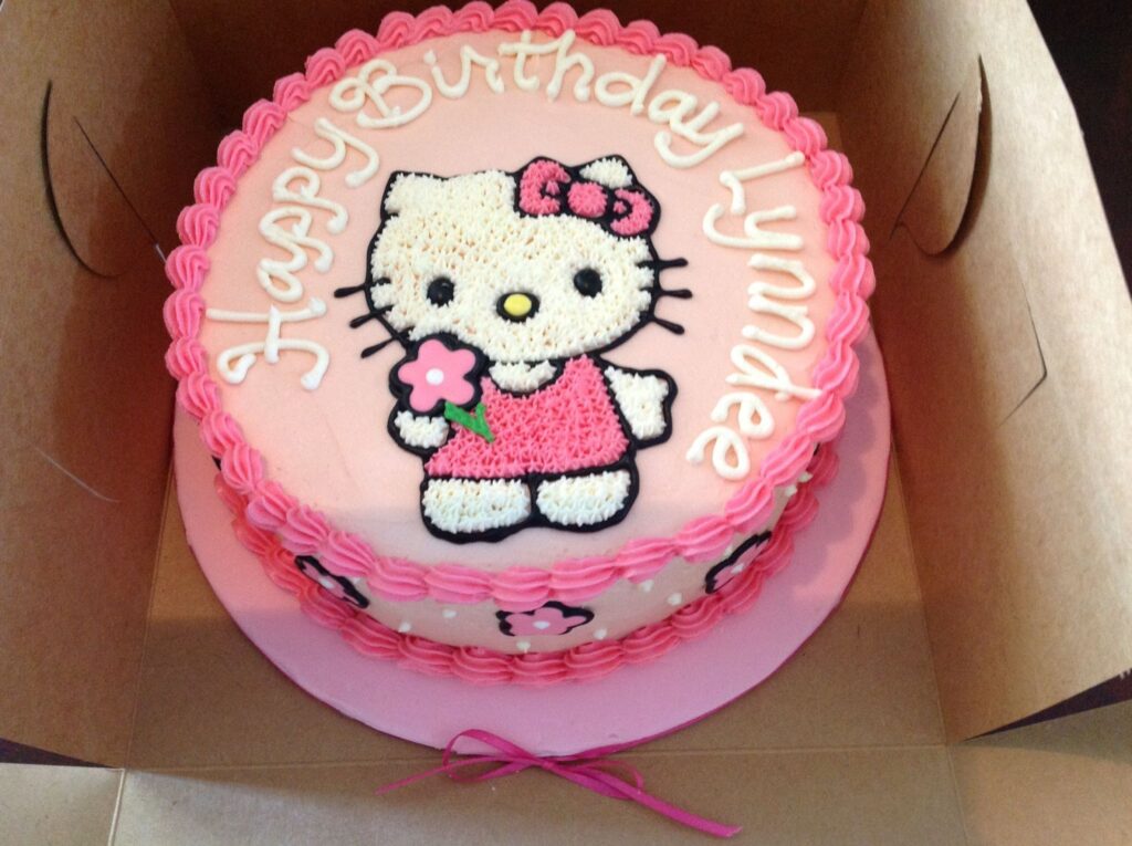Hello kitty simple cake 