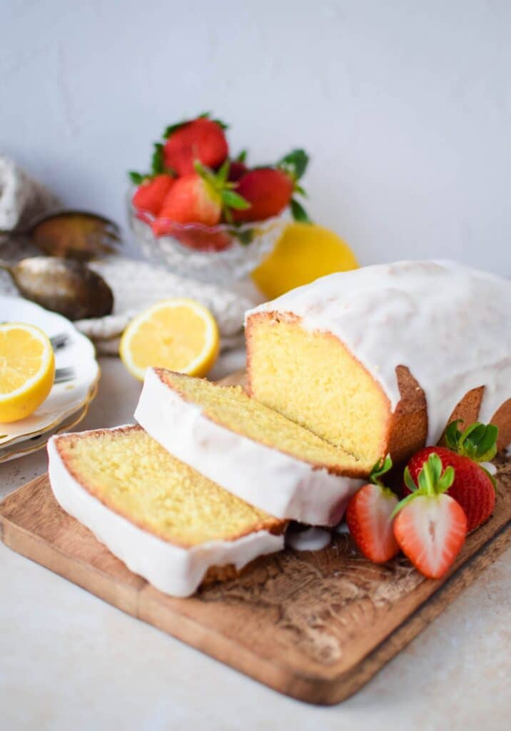 Nigella lawson Lemon drizzle cake