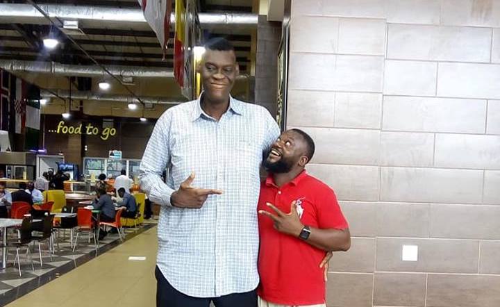 Nigeria's Tallest Man| Battabox.com