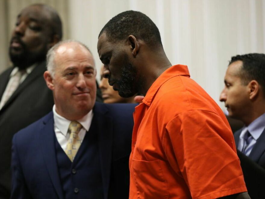 R-kelly during his court case
