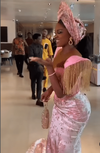 Female guest at wedding ceremony reveals her aso ebi outfit cost N1.7m