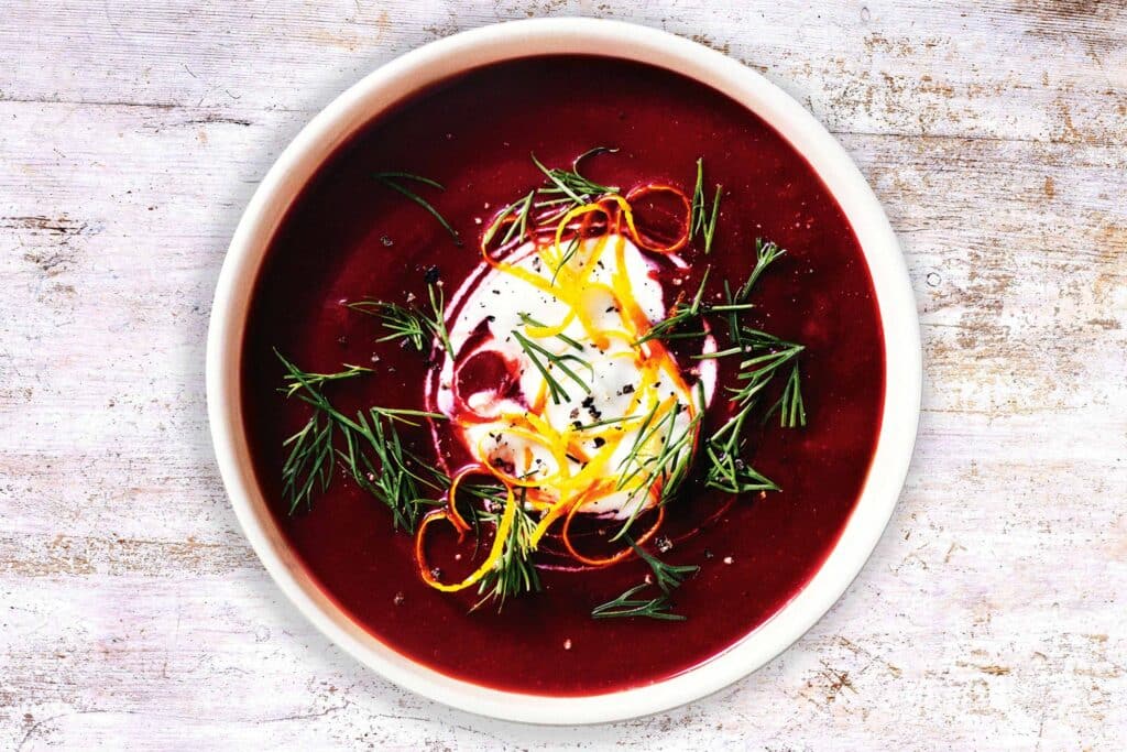 Red beetroot soup 